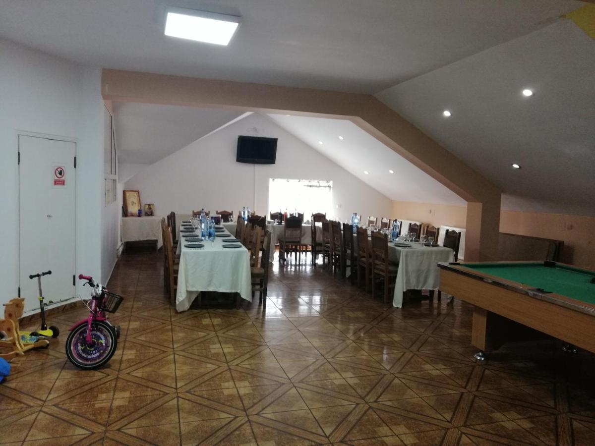 Vila Elly Piatra Neamt Exterior photo